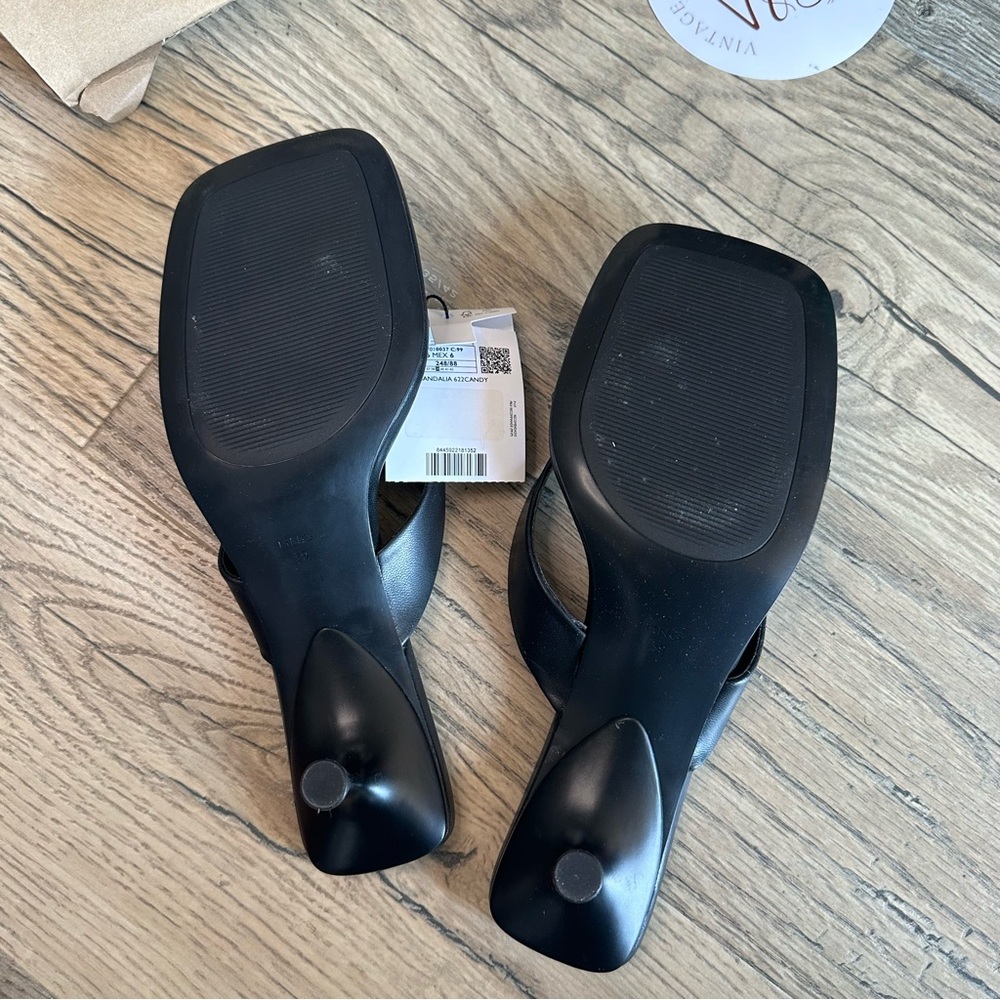 Mango Black Sandals with Sleek Design - Picture 4 of 5